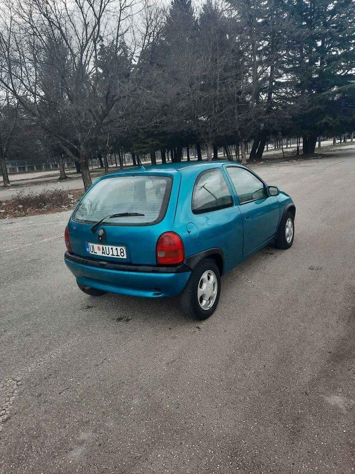Opel-korsa-1-4-benz-