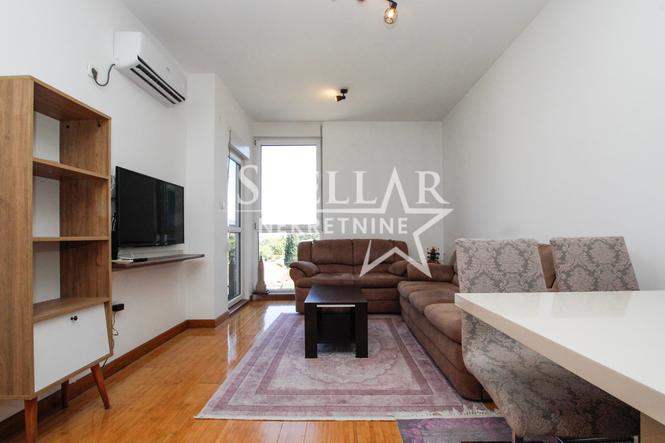 Prodaja, dvosoban stan, 64m², Pobrežje, Podgorica