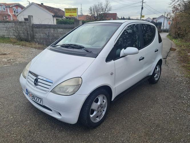 Mercedes A160