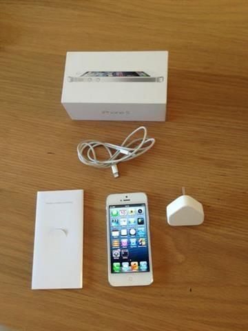 Apple iPhone 5 32GB Bijeli