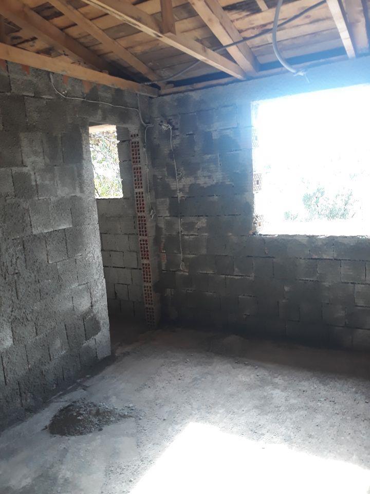063473218