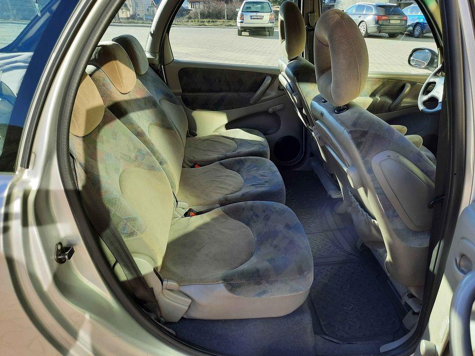 Citroen-Piccaso-benz-plin