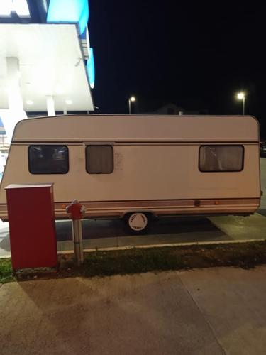 KAMP KUĆICA SA PREDŠATOROM U ODLIČNOM STANJU  ,068019520. 19