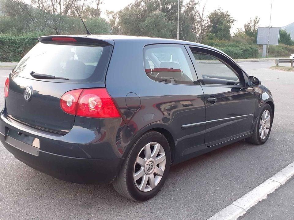 2005-GOLF-5-1-9--TDI-77-KW