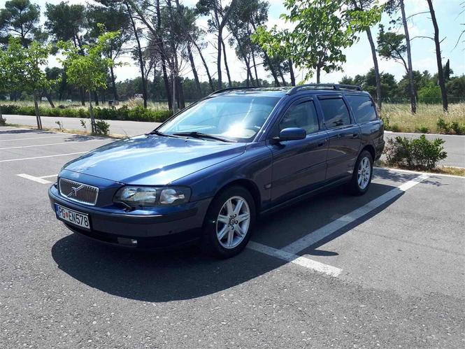 Volvo V70 2.4 D5