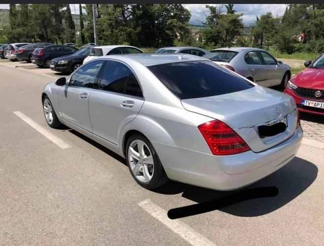 Mercedes