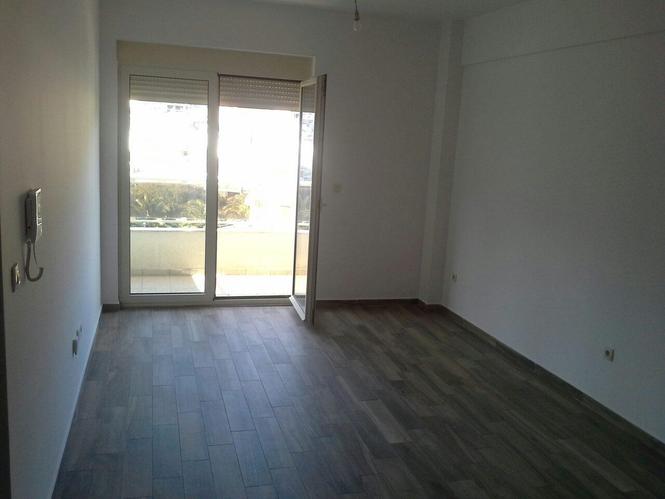 Jednosoban stan 45 m2 na III spratu u Budvi. 
