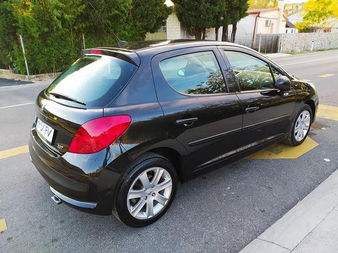 Pezo 207 1.6 HDI