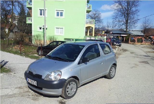 Toyota - Yaris