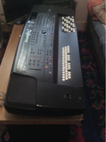 Aranzer Roland E-86(dugmetarac)