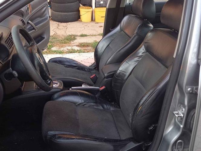 Passat 5.5 1.9 TDI 96Kw  2001god. Highline oprema.