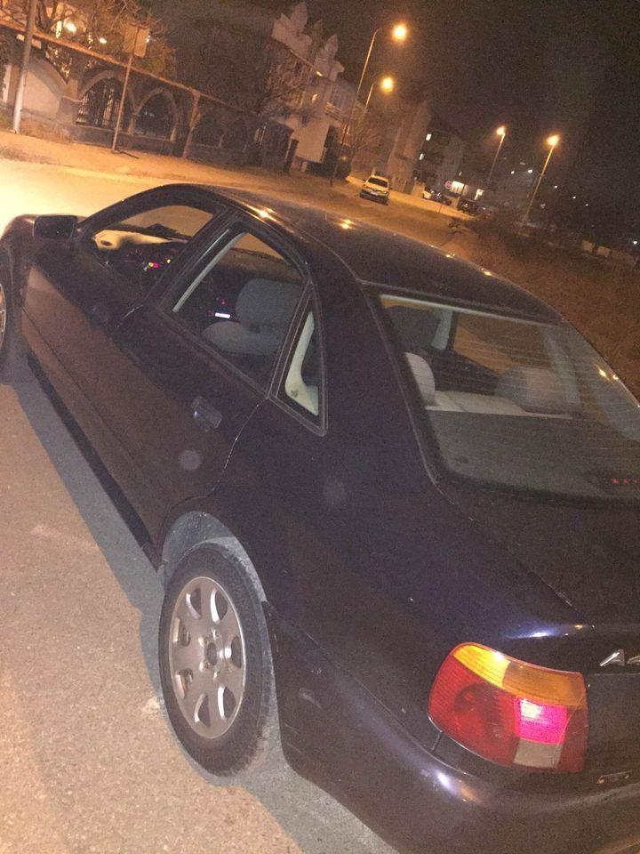 Audi-A4-1-6-benzin