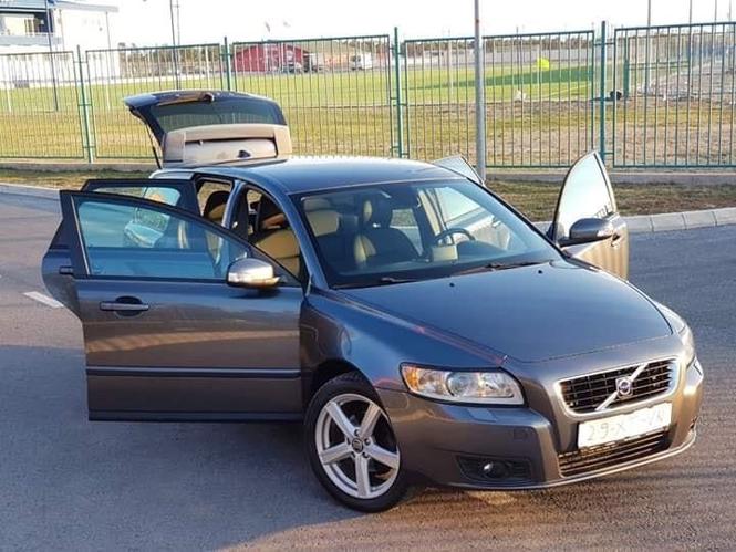 Volvo v50
