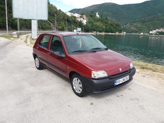 Renault clio