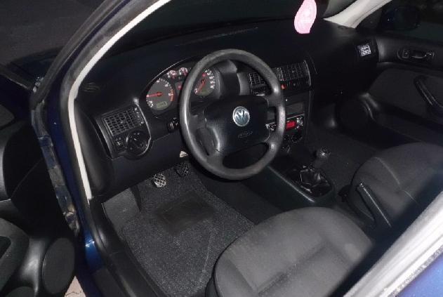 Volkswagen---Golf-4-Sdi