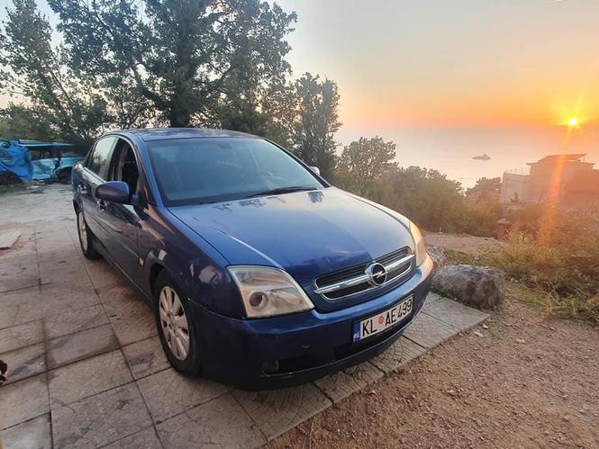 Opel vectra c 2.2 benzinac