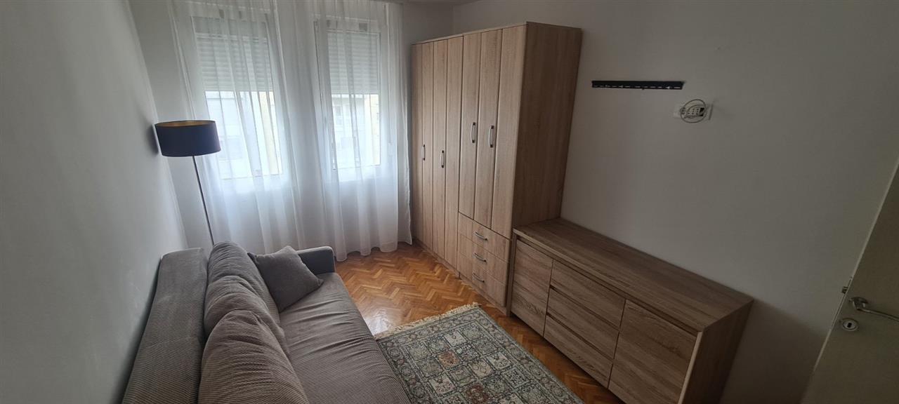 Izdavanje-jednosoban-stan-Blok-6