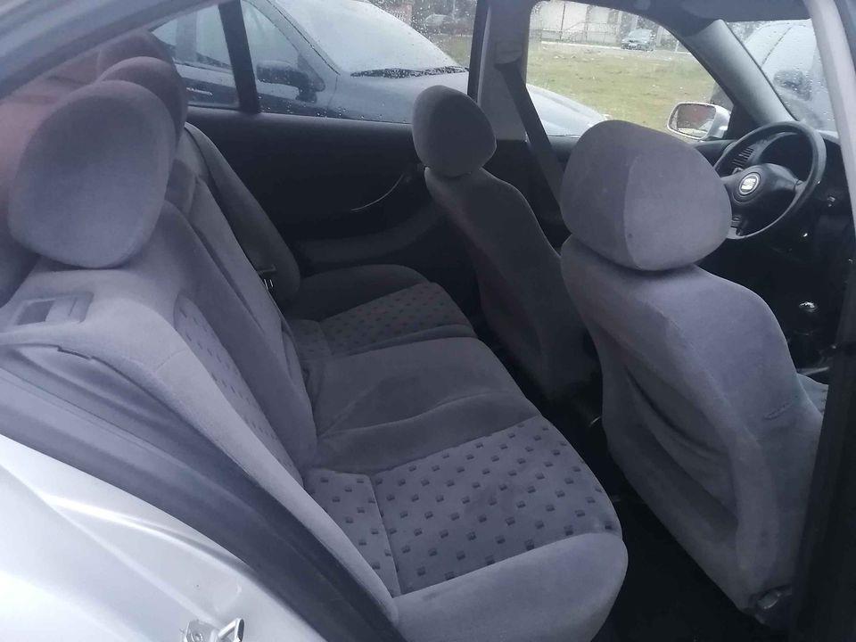 Seat-Toledo-1-9-tdi-81kw-2001-god-