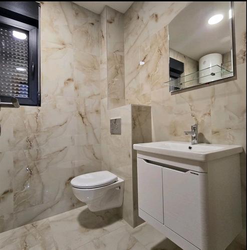 PRODAJA!!! Dvosoban stan površine 66m2, Podgorica, Momišići 