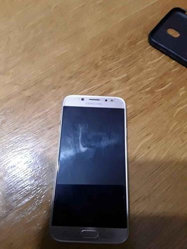 Telefon