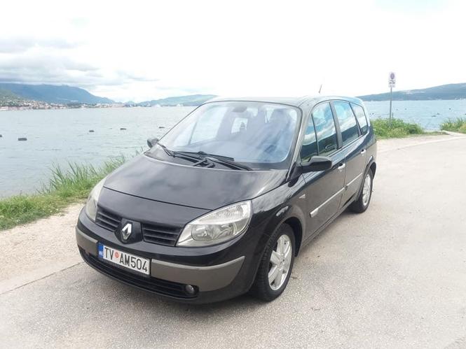 RENAULT GRAND SCENIC