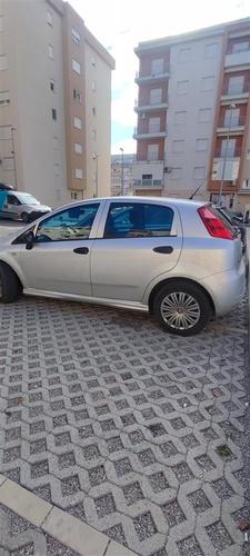 Prodajem Fiat Grande punto 2010.god ocuvan,registrovan