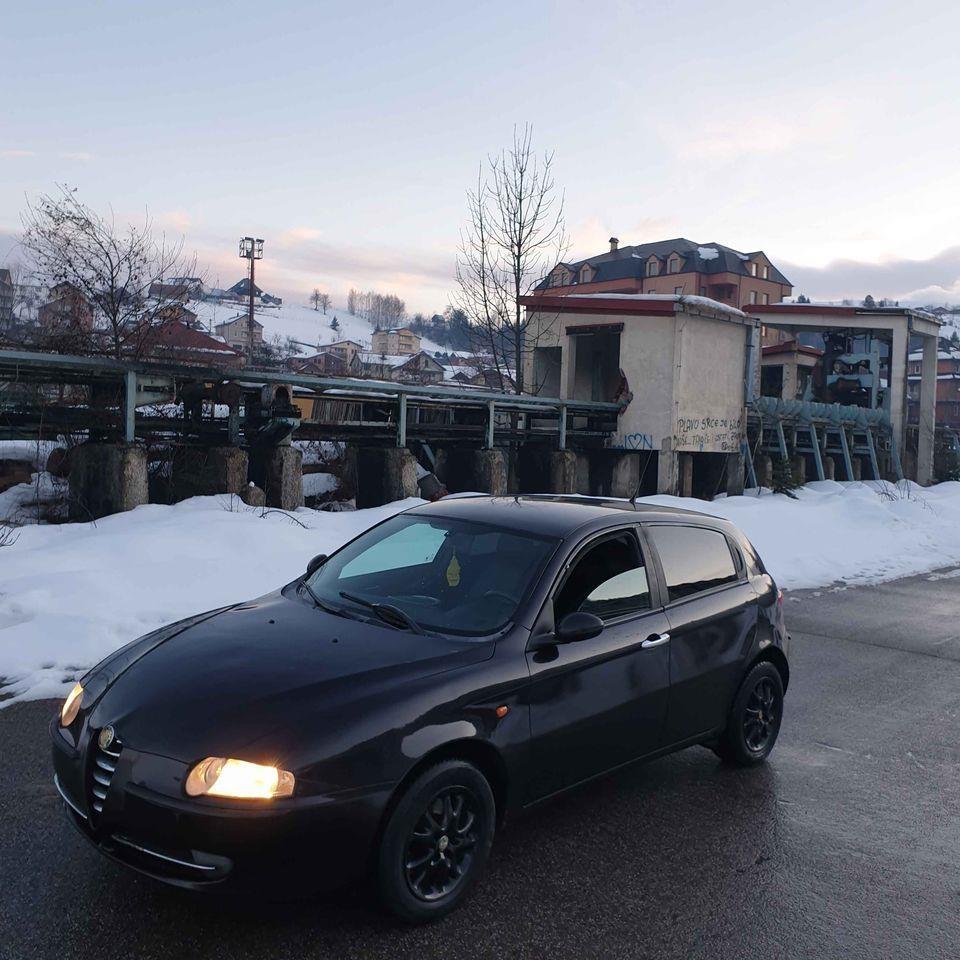 ALFA-147JTD-2003