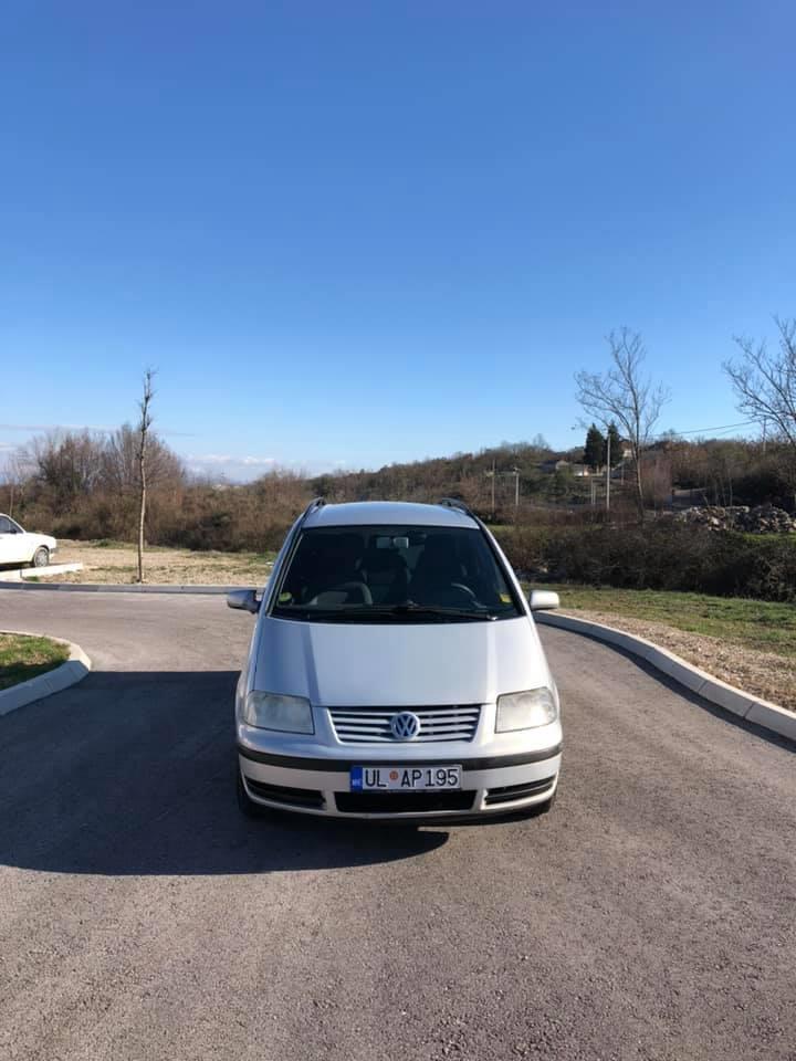 --PRODAJE-SE-VW-SHARAN