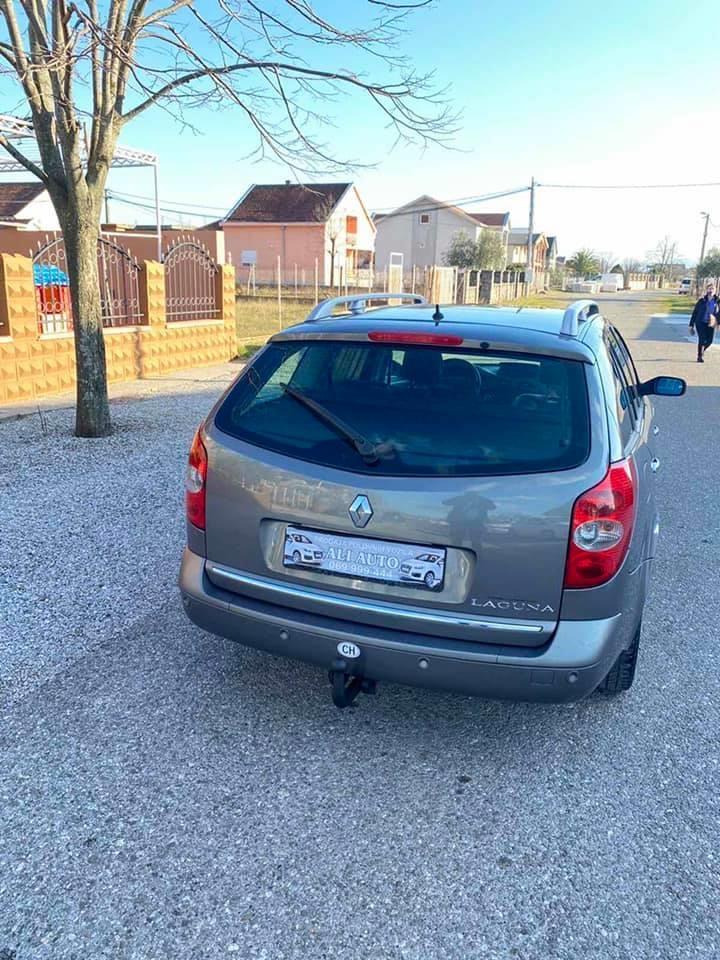 Renault-Laguna-2-0-DCI-2007-God-Karavan