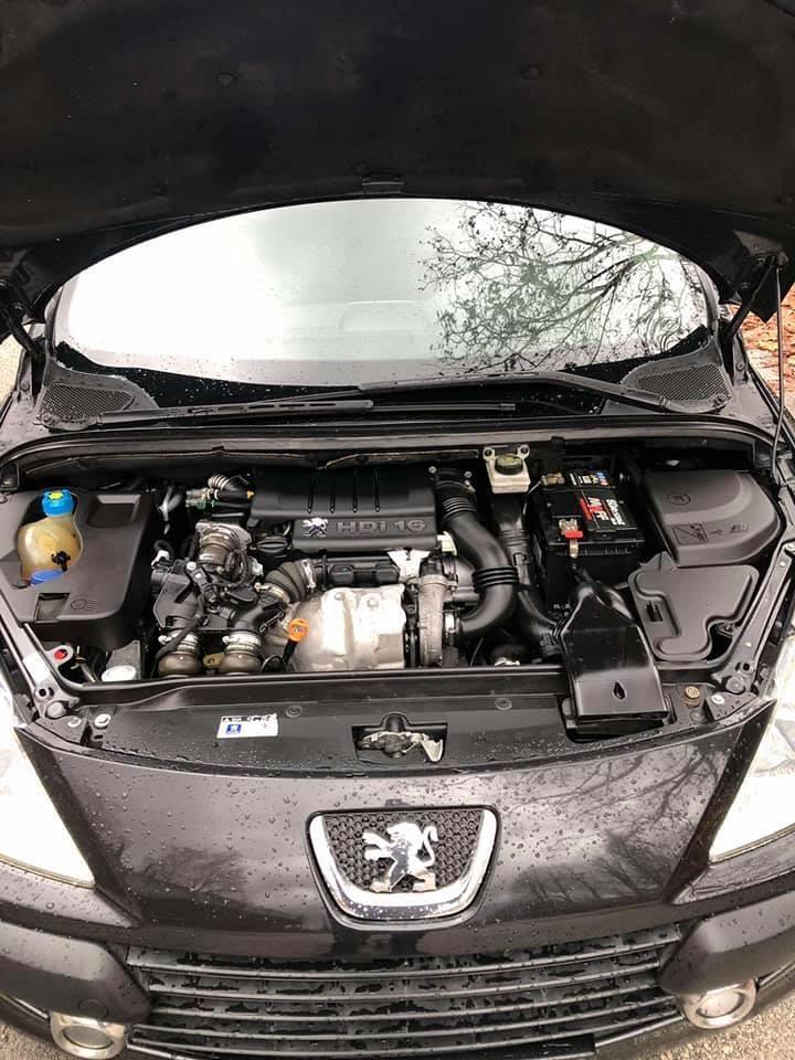 PEUGEOT-307