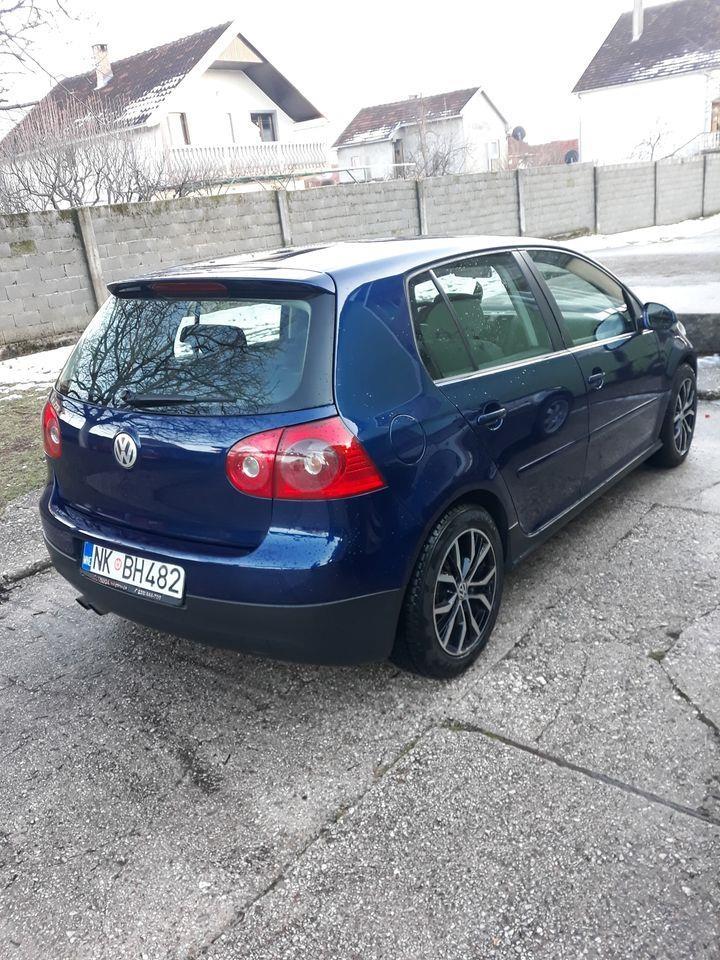 Golf-5--2-0-TDI-2004