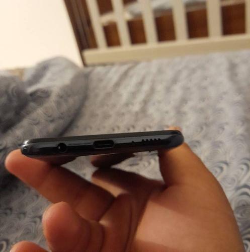 Samsung A50