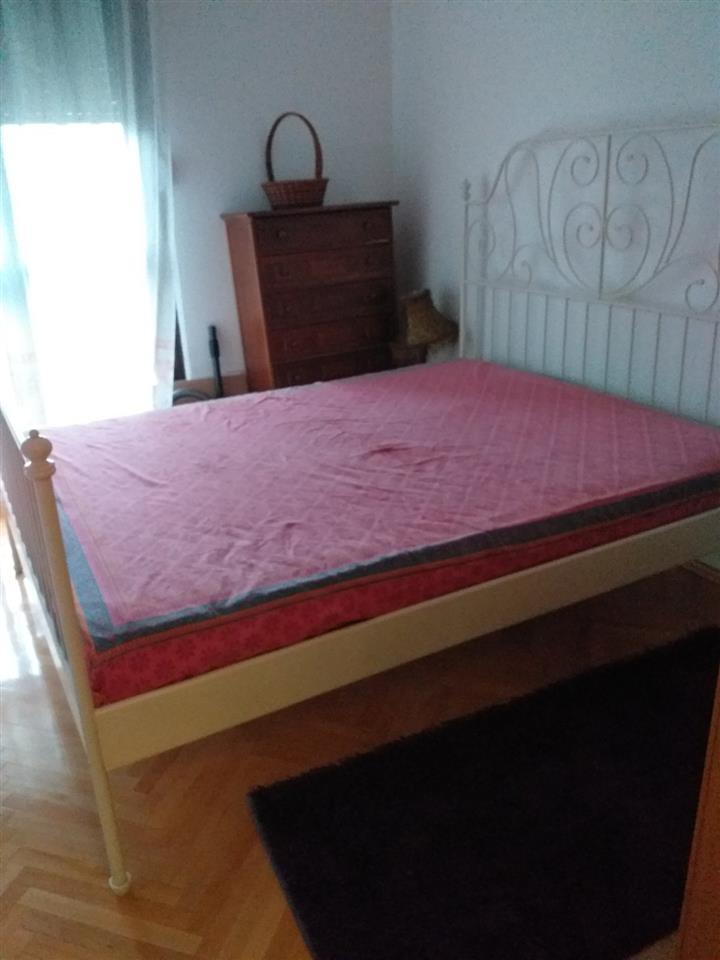PRODAJA--JEDNOSOBAN-ZABJELO