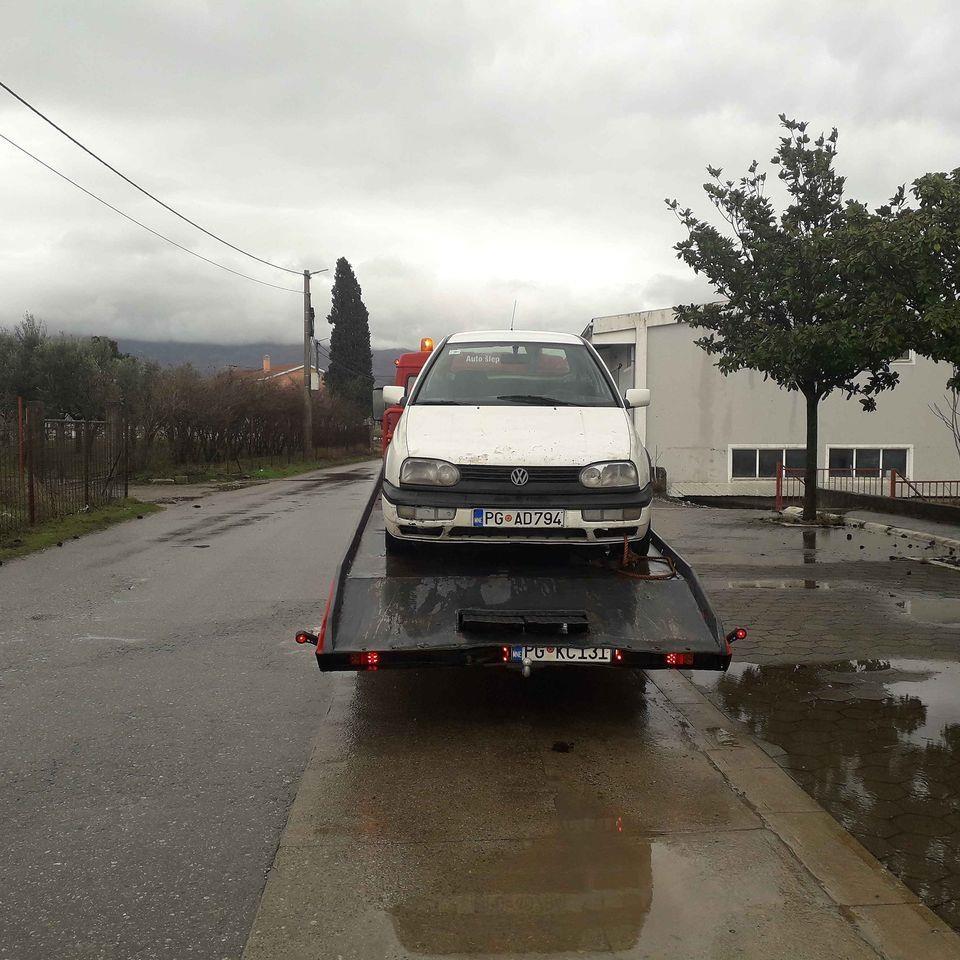 Auto-slep-Ivanovic-068036458-24H