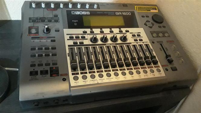 Boss Br 1600