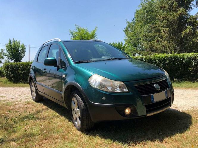 Kompletni delovi za Fiat Sedici