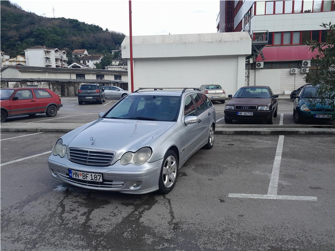 Prodajem Mercedes Benz C 200 CDI