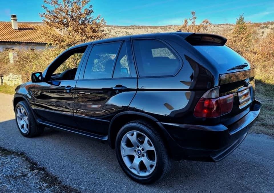 ---BMW-X5-3-0d-Automatic-04-