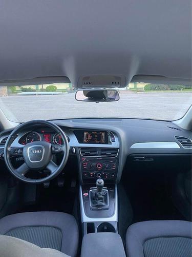 Audi A4 2.0tdi 2009god