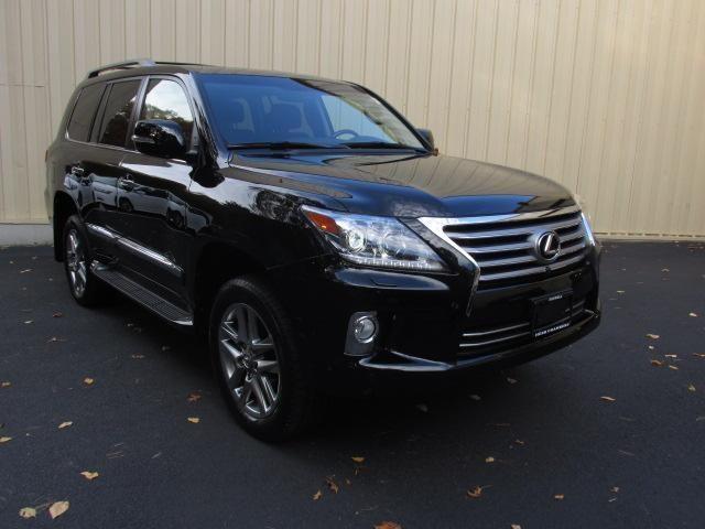 Lexus LX 570 Base -13