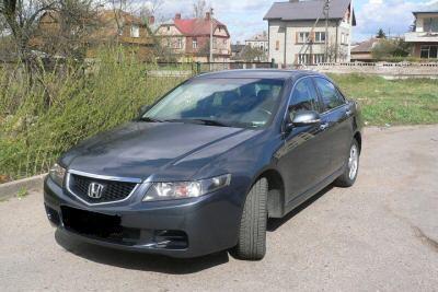 Honda Accord - 04 