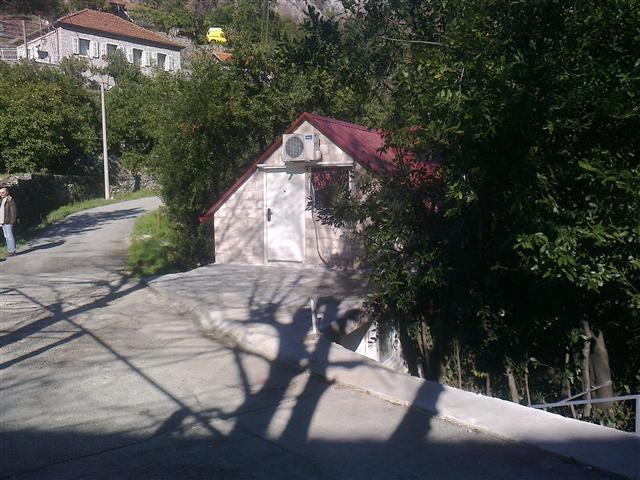 KUCA 74m2 NA MORU