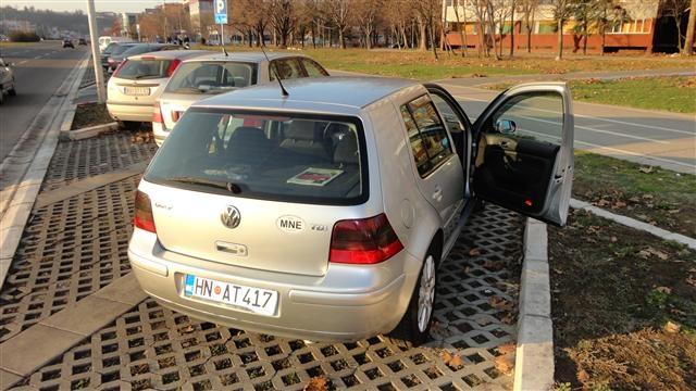 VW  GOLF IV 1.9 TDI -01