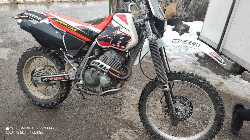 Honda-XR-450-u-extra-stanju-069851800
