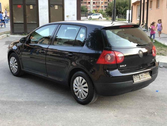 GOLF V 1.9TDI 77KW 2004GOD