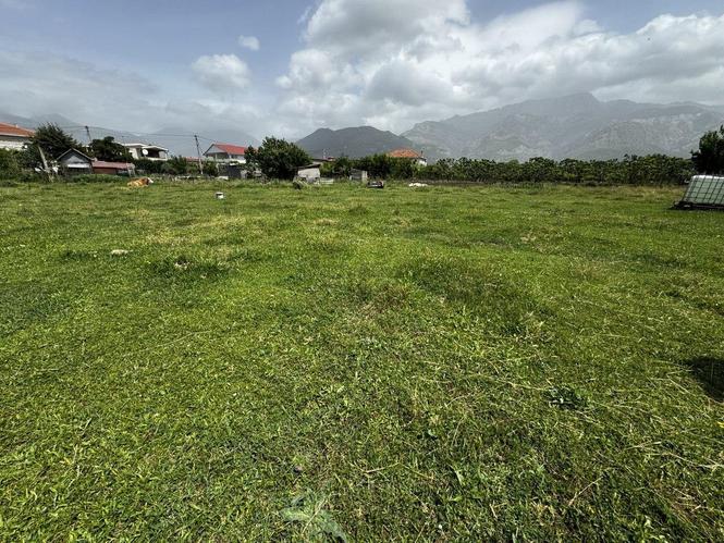 Prodaje se plac u Baru 1818m2