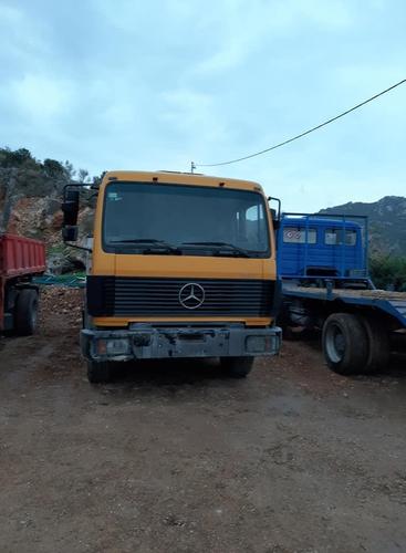 Mercedes Benz 1422