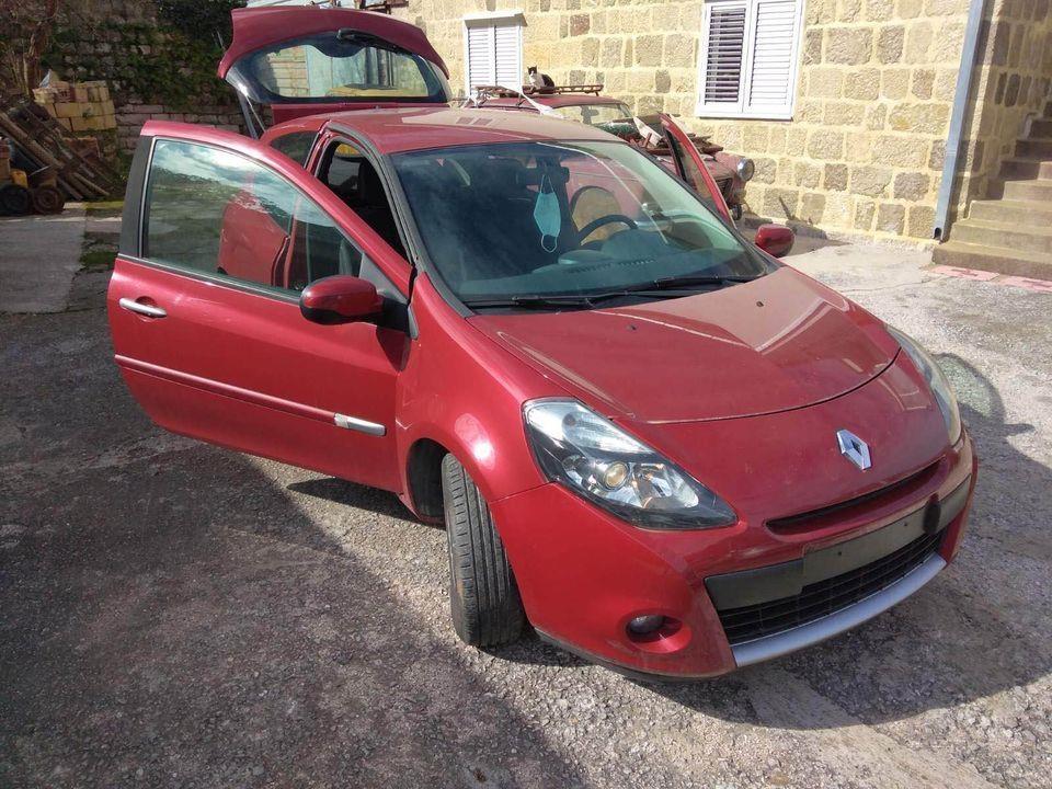 Renault-Clio-2010god-1-2benz-reg-punu-godinu-odradjen-Mali-s
