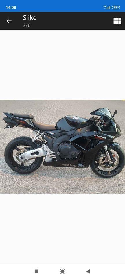 Honda-cbr-1000-rr--2007-g