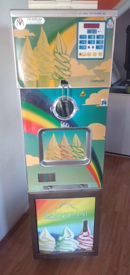PRODAJEM-APARAT-ZA-TOCENI-SLADOLED-KARPIDJANI-RAINBIOW-1-ILI